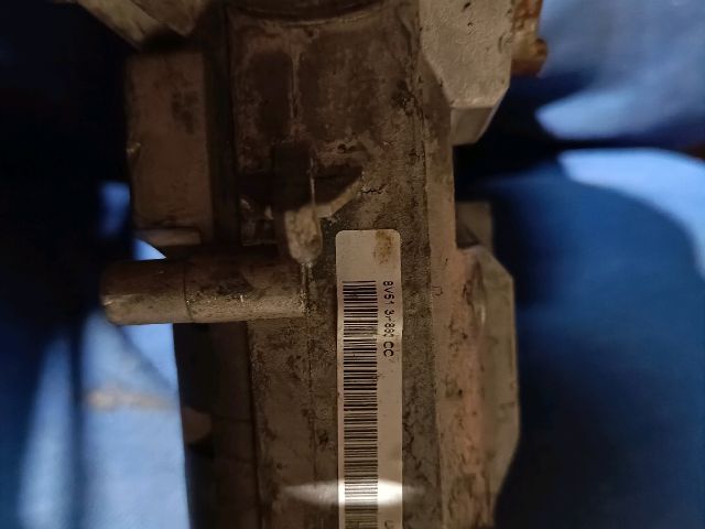 bontott FORD FIESTA VII Gyújtáskapcsoló