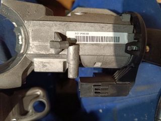 bontott FORD FIESTA VII Gyújtáskapcsoló