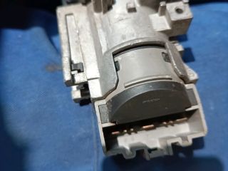 bontott FORD FIESTA VII Gyújtáskapcsoló