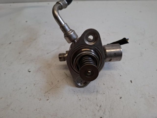 bontott FORD FIESTA VII Nagynyomású Szivattyú