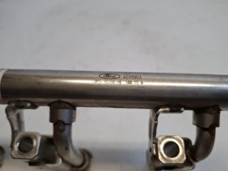 bontott FORD FIESTA VII Nagynyomású Üzemanyag Gyűjtőcső