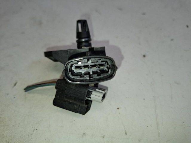 bontott FORD FIESTA VII Szívócső Nyomásérzékelő