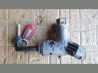 bontott FORD FIESTA VII Gyújtáskapcsoló Házzal