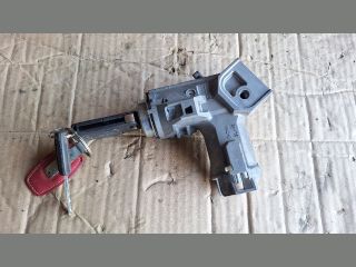 bontott FORD FIESTA VII Gyújtáskapcsoló Házzal