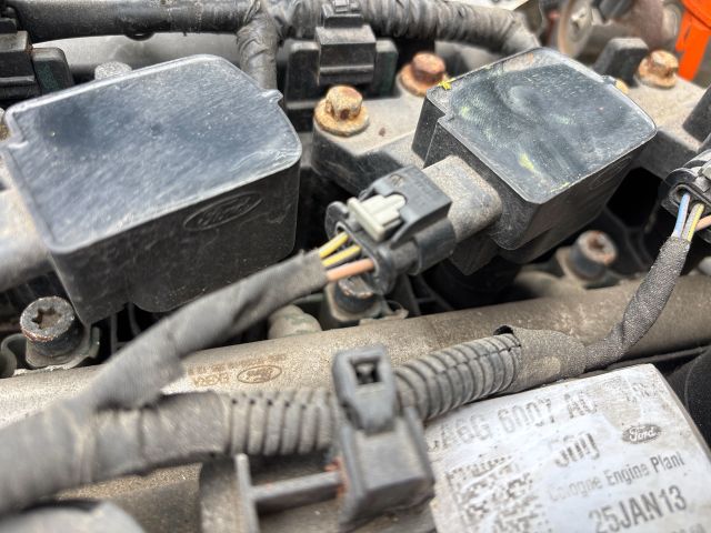 bontott FORD FIESTA VII Gyújtótrafó