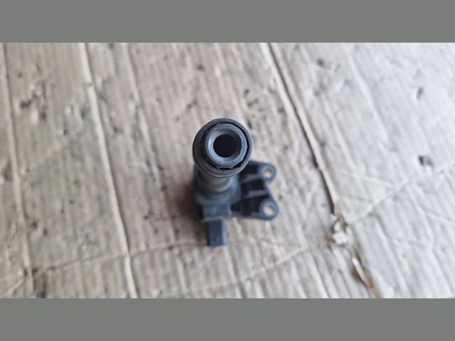 bontott FORD FIESTA VII Gyújtótrafó