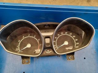 bontott FORD FIESTA VII Kilométeróra