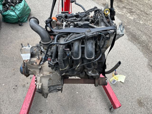 bontott FORD FIESTA VII Motor (Fűzött blokk hengerfejjel)