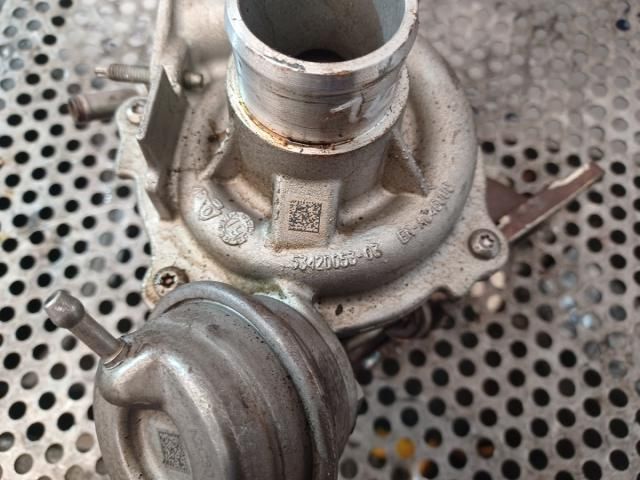 bontott FORD FIESTA VII Turbó