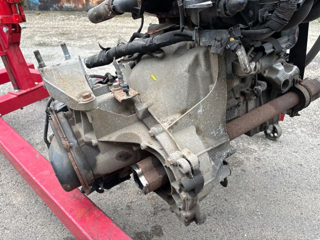 bontott FORD FIESTA VII Váltó (Mechanikus)