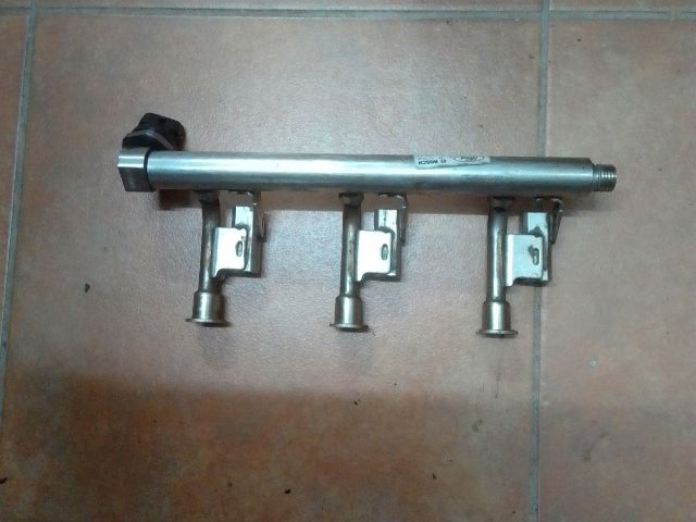 bontott FORD FIESTA VII Közösnyomócső