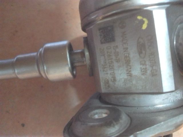 bontott FORD FIESTA VII Nagynyomású Szivattyú