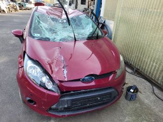 bontott FORD FIESTA VII Fűtőradiátor Vízcső Felső