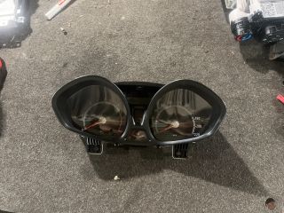 bontott FORD FIESTA VII Kilométeróra