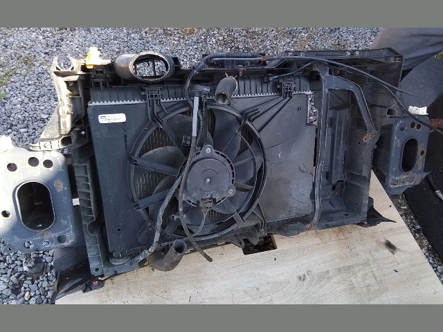 bontott FORD FIESTA VII Komplett Homlokfal (Részeivel)