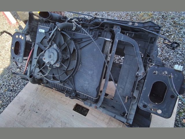 bontott FORD FIESTA VII Komplett Homlokfal (Részeivel)