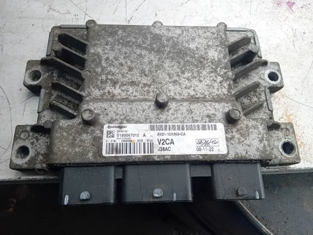 bontott FORD FIESTA VII Motorvezérlő