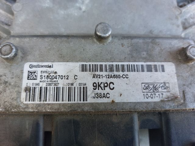 bontott FORD FIESTA VII Motorvezérlő