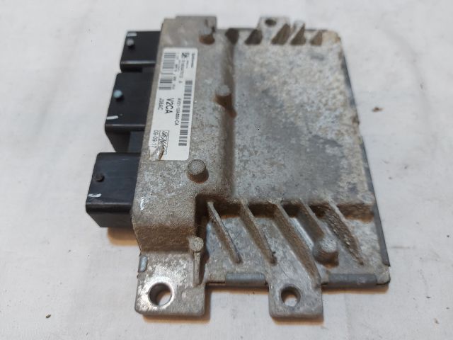 bontott FORD FIESTA VII Motorvezérlő