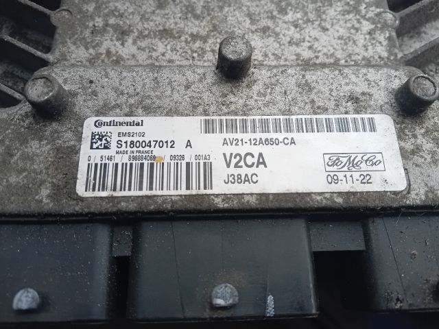 bontott FORD FIESTA VII Motorvezérlő