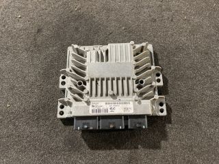 bontott FORD FIESTA VII Motorvezérlő