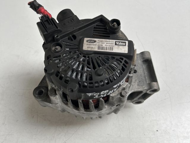 bontott FORD FIESTA VII Generátor