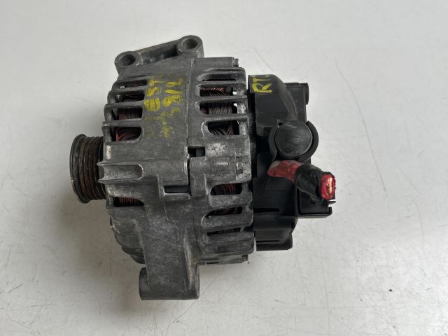 bontott FORD FIESTA VII Generátor