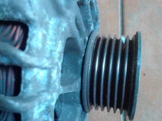 bontott FORD FIESTA VII Generátor