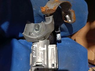 bontott FORD FIESTA VII Gyújtáskapcsoló