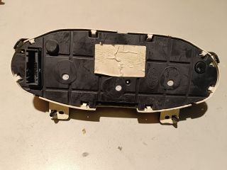 bontott FORD FIESTA VII Kilométeróra