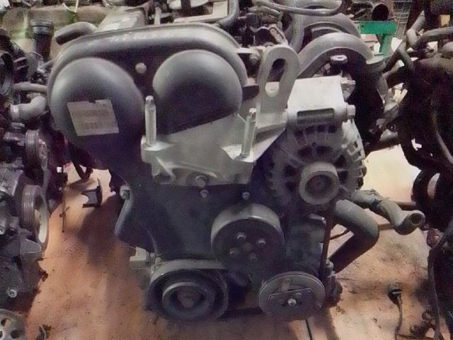 bontott FORD FIESTA VII Motor (Fűzött blokk hengerfejjel)