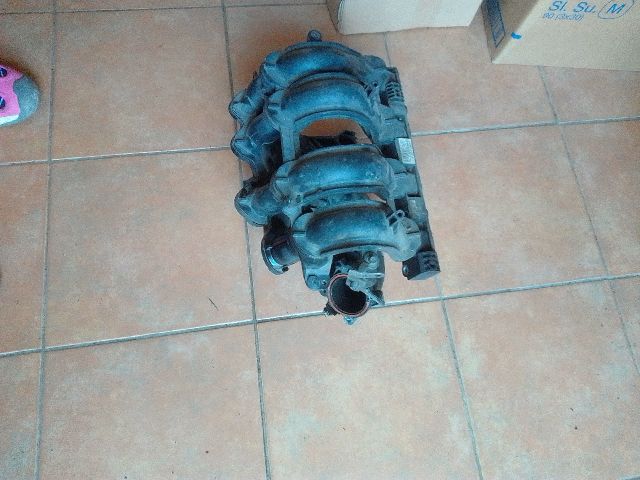 bontott FORD FIESTA VII Szívósor