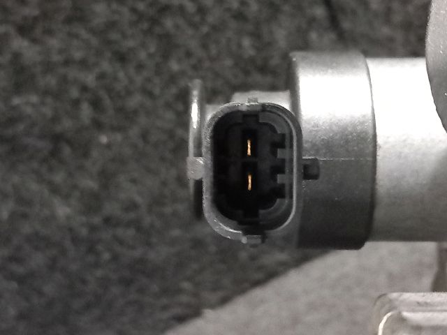 bontott FORD FIESTA VII Adagoló