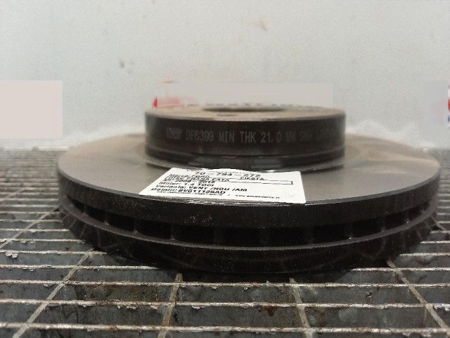 bontott FORD FIESTA VII Első Féktárcsa