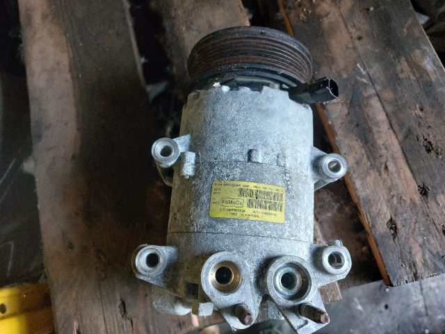 bontott FORD FIESTA VII Klímakompresszor