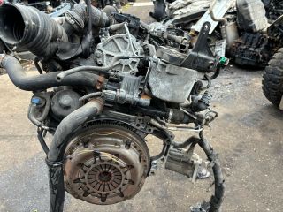 bontott FORD FIESTA VII Komplett Motor (Segédberendezésekkel)