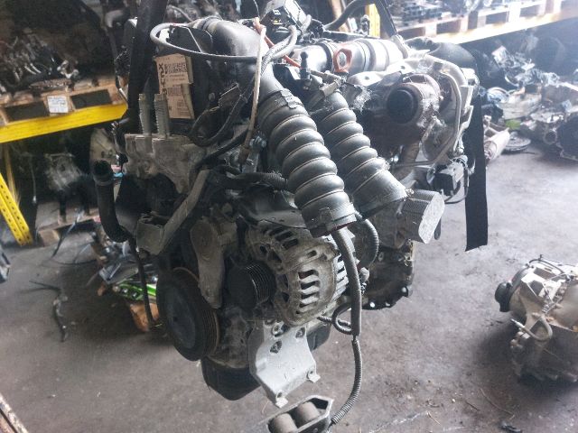 bontott FORD FIESTA VII Komplett Motor (Segédberendezésekkel)