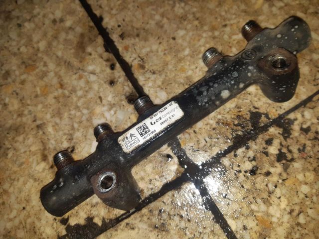 bontott FORD FIESTA VII Közösnyomócső