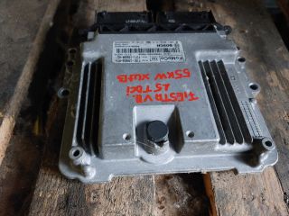 bontott FORD FIESTA VII Motorvezérlő