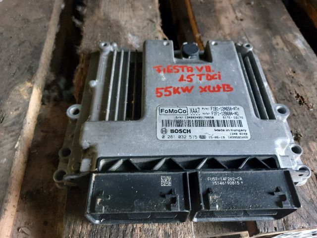 bontott FORD FIESTA VII Motorvezérlő