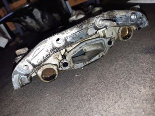 bontott FORD FIESTA VII Olajszivattyú