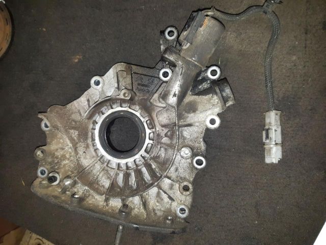 bontott FORD FIESTA VII Olajszivattyú