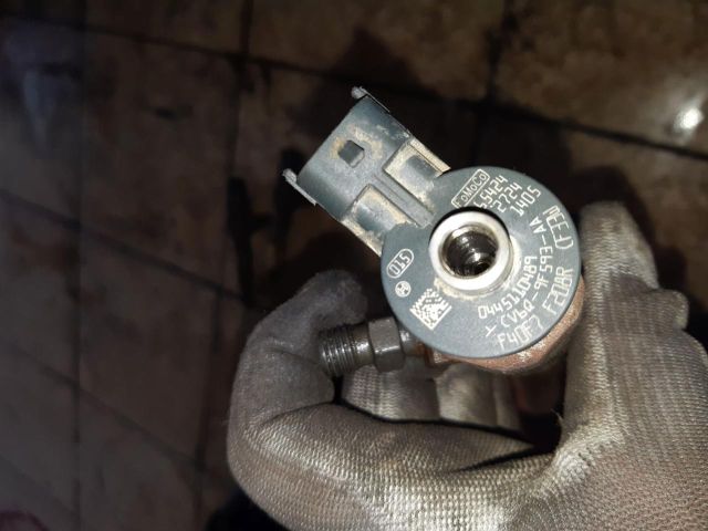 bontott FORD FIESTA VII Porlasztó (1 db)