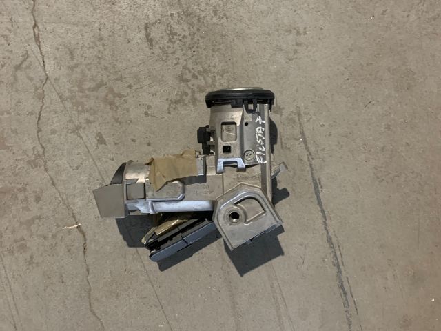 bontott FORD FIESTA VII Gyújtáskapcsoló