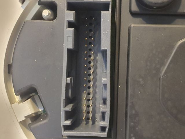 bontott FORD FIESTA VII Kilométeróra