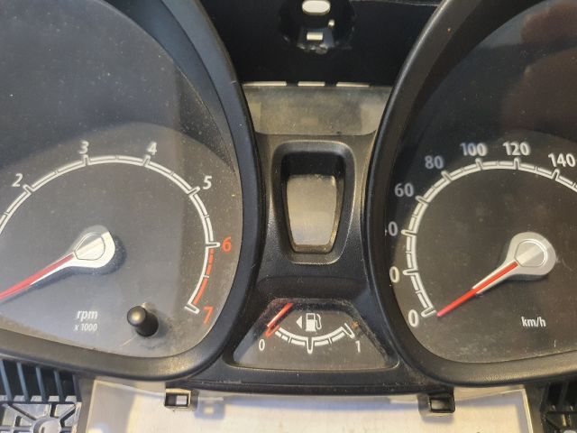 bontott FORD FIESTA VII Kilométeróra