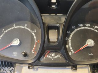 bontott FORD FIESTA VII Kilométeróra