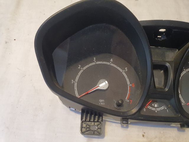 bontott FORD FIESTA VII Kilométeróra