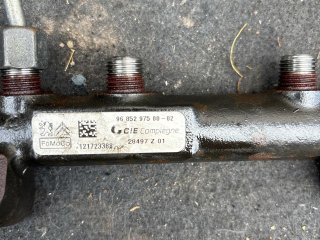 bontott FORD FIESTA VII Közösnyomócső