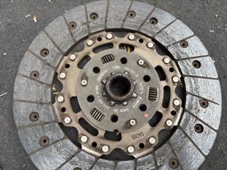 bontott FORD FIESTA VII Kuplung Szett Lendkerékkel